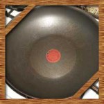 テフロン加工のフライパンの寿命を長持ちさせたい!危険性は?