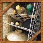 100均ワイヤーネットの収納活用アイデア！棚の作り方など紹介！