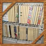 賃貸の壁を傷つけない100均ワイヤーネット壁面収納アイデア